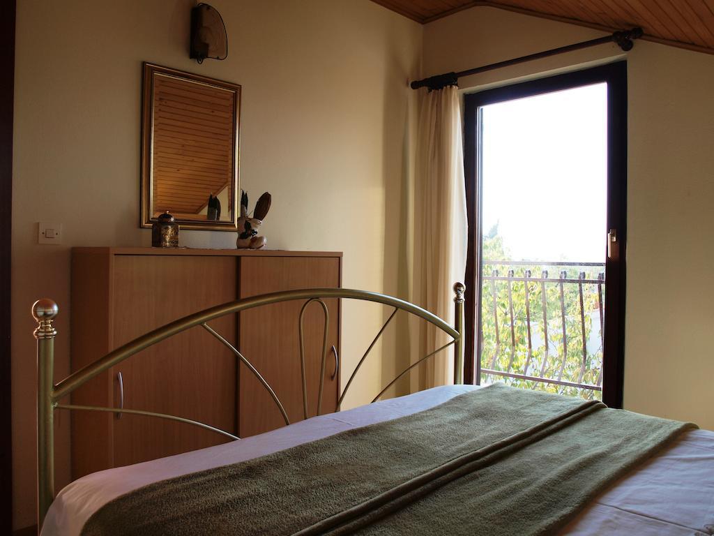 Apartment Zvonar Donji Okrug  Pokoj fotografie