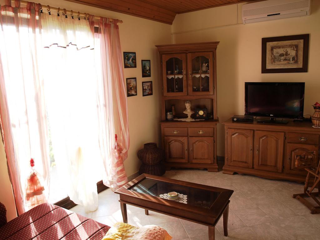 Apartment Zvonar Donji Okrug  Pokoj fotografie