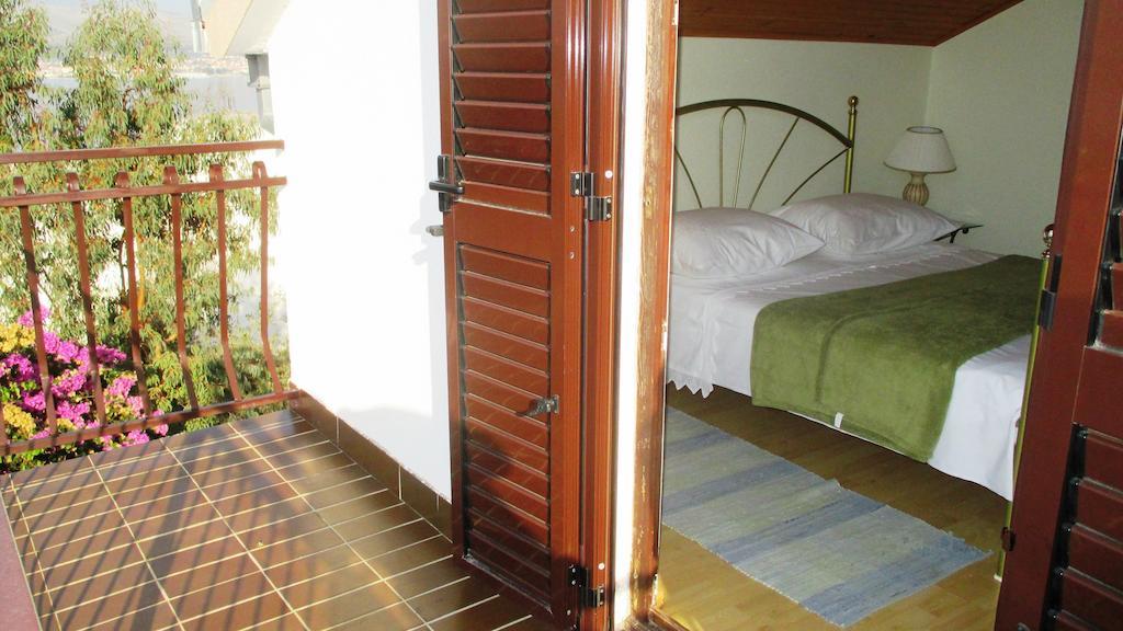 Apartment Zvonar Donji Okrug  Pokoj fotografie