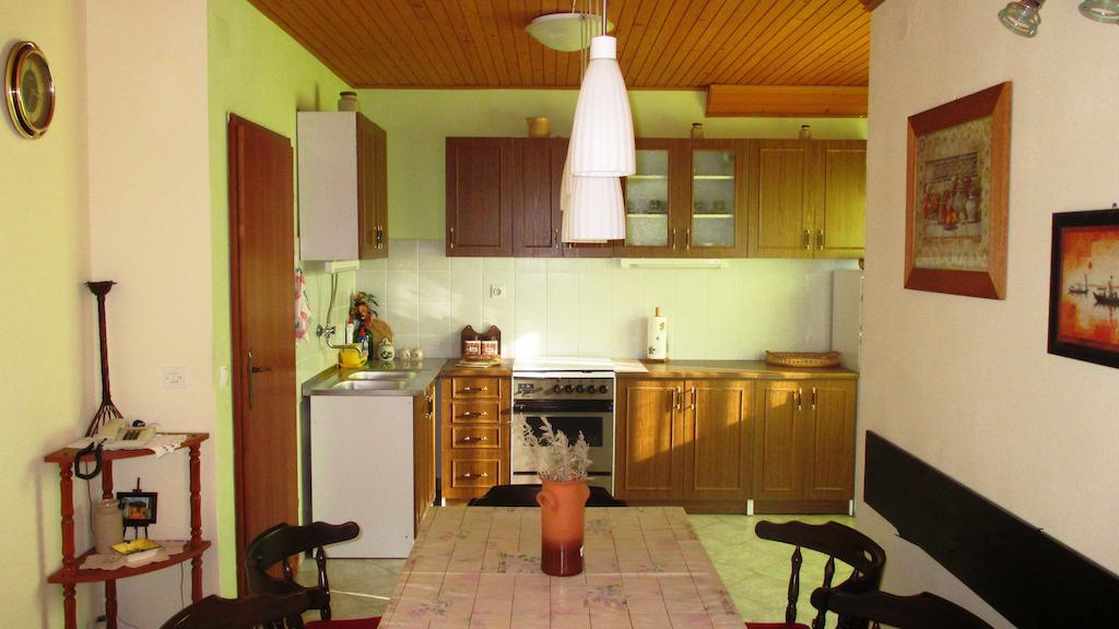 Apartment Zvonar Donji Okrug  Pokoj fotografie